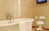 Туры в отель Aigle Noir Hotel Fontainebleau -  MGallery Collection