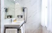 Туры в отель Aigle Noir Hotel Fontainebleau -  MGallery Collection