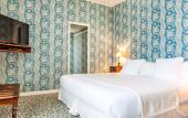 Туры в отель Aigle Noir Hotel Fontainebleau -  MGallery Collection