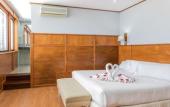 Туры в отель Hotel 153