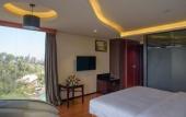 Туры в отель Swiss Lenana Mount Hotel