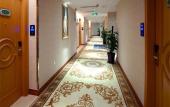 Туры в отель Vienna Hotel (Shanghai Meilan Lake Metro Station)