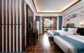 Туры в отель Floral Hotel Furong Town Galaxy Heights Hotel(Wangcun Waterfall Store)