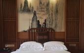 Туры в отель Floral Hotel Furong Town Galaxy Heights Hotel(Wangcun Waterfall Store)