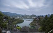 Туры в отель Floral Hotel Furong Town Galaxy Heights Hotel(Wangcun Waterfall Store)