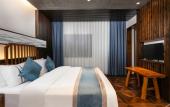 Туры в отель Floral Hotel Furong Town Galaxy Heights Hotel(Wangcun Waterfall Store)