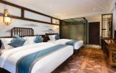 Туры в отель Floral Hotel Furong Town Galaxy Heights Hotel(Wangcun Waterfall Store)