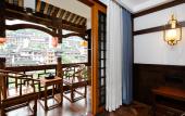 Туры в отель Floral Hotel Furong Town Galaxy Heights Hotel(Wangcun Waterfall Store)