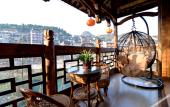Туры в отель Floral Hotel Furong Town Galaxy Heights Hotel(Wangcun Waterfall Store)