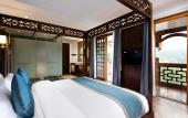 Туры в отель Floral Hotel Furong Town Galaxy Heights Hotel(Wangcun Waterfall Store)