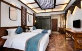 Туры в отель Floral Hotel Furong Town Galaxy Heights Hotel(Wangcun Waterfall Store)