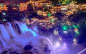 Туры в отель Floral Hotel Furong Town Galaxy Heights Hotel(Wangcun Waterfall Store)
