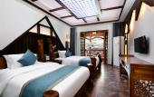 Туры в отель Floral Hotel Furong Town Galaxy Heights Hotel(Wangcun Waterfall Store)