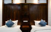 Туры в отель Floral Hotel Furong Town Galaxy Heights Hotel(Wangcun Waterfall Store)