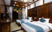 Туры в отель Floral Hotel Furong Town Galaxy Heights Hotel(Wangcun Waterfall Store)