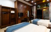 Туры в отель Floral Hotel Furong Town Galaxy Heights Hotel(Wangcun Waterfall Store)