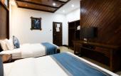 Туры в отель Floral Hotel Furong Town Galaxy Heights Hotel(Wangcun Waterfall Store)