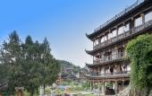 Туры в отель Floral Hotel Furong Town Galaxy Heights Hotel(Wangcun Waterfall Store)
