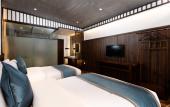 Туры в отель Floral Hotel Furong Town Galaxy Heights Hotel(Wangcun Waterfall Store)