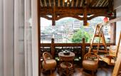 Туры в отель Floral Hotel Furong Town Galaxy Heights Hotel(Wangcun Waterfall Store)
