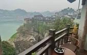 Туры в отель Floral Hotel Furong Town Galaxy Heights Hotel(Wangcun Waterfall Store)