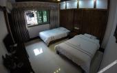 Туры в отель Floral Hotel Furong Town Galaxy Heights Hotel(Wangcun Waterfall Store)