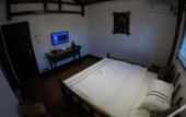 Туры в отель Floral Hotel Furong Town Galaxy Heights Hotel(Wangcun Waterfall Store)
