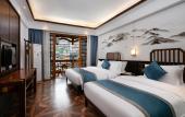 Туры в отель Floral Hotel Furong Town Galaxy Heights Hotel(Wangcun Waterfall Store)