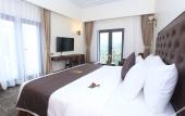 Туры в отель Phoenix Hotel