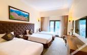 Туры в отель Phoenix Hotel