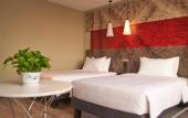 Туры в отель Ibis Hotel (Shanghai  International Resort xiupu Road)