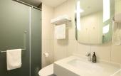 Туры в отель Ibis Hotel (Shanghai  International Resort xiupu Road)