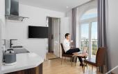 Туры в отель RHM Luxury Hotel and Suite