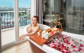Туры в отель RHM Luxury Hotel and Suite