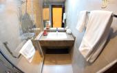 Туры в отель The Jewel Hotel