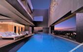 Туры в отель Courtyard By Marriott Vadodara