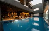 Туры в отель Courtyard By Marriott Vadodara