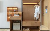 Туры в отель Guangzhou Huadu Sunac Renjoy Hotel