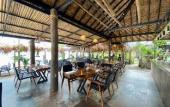 Туры в отель Absolute Beachfront Resort