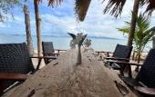 Туры в отель Absolute Beachfront Resort