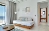 Туры в отель Sandblu Santorini, LXR Hotels & Resorts