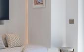Туры в отель Sandblu Santorini, LXR Hotels & Resorts