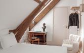 Туры в отель Hotel Madeleine de Senlis