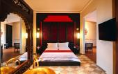 Туры в отель House of Tugu Old Town Jakarta