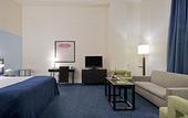 Туры в отель The Chemists’ Club Hotel