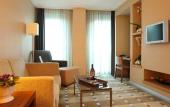 Туры в отель Housez Suites & Apartments
