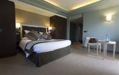Туры в отель Zenitude Hotel la Valadiere, an Ascend Collection Hotel
