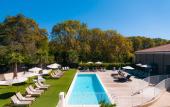 Туры в отель Zenitude Hotel la Valadiere, an Ascend Collection Hotel