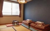 Туры в отель J-Hoppers Hiroshima Guesthouse - Hostel