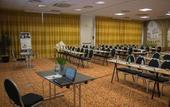 Туры в отель Novotel Angers Lac de Maine
